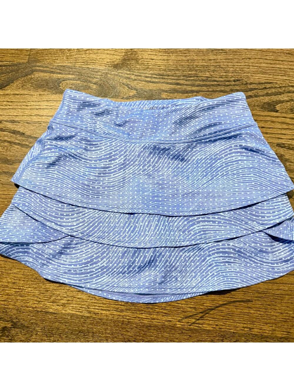 Athleta Girl NWOT Volley Geo Blue Swing Skort Medium 8/10